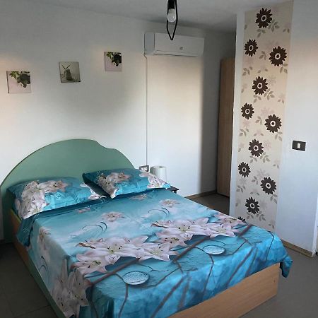 Camere De Inchiriat Maria Corbu Eksteriør bilde