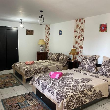 Camere De Inchiriat Maria Corbu Eksteriør bilde