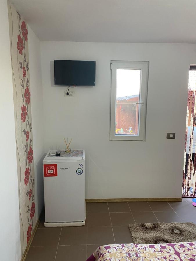 Camere De Inchiriat Maria Corbu Eksteriør bilde