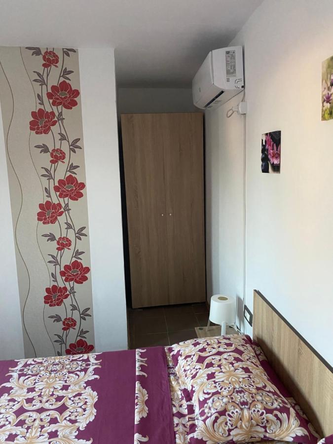 Camere De Inchiriat Maria Corbu Eksteriør bilde