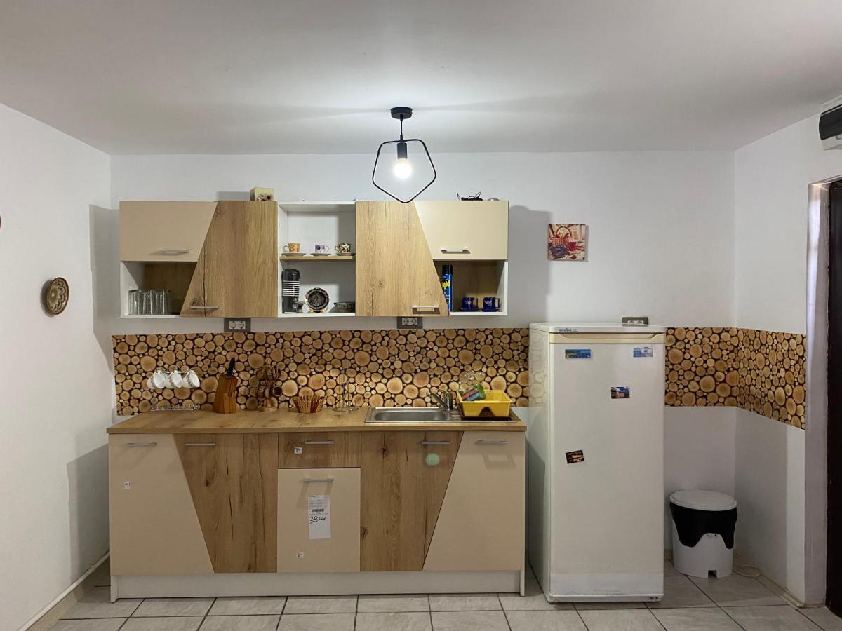 Camere De Inchiriat Maria Corbu Eksteriør bilde